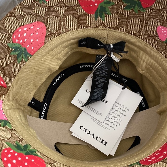 🍓Coach Signature Wild Strawberry Bucket Hat NTW - Picture 6 of 11